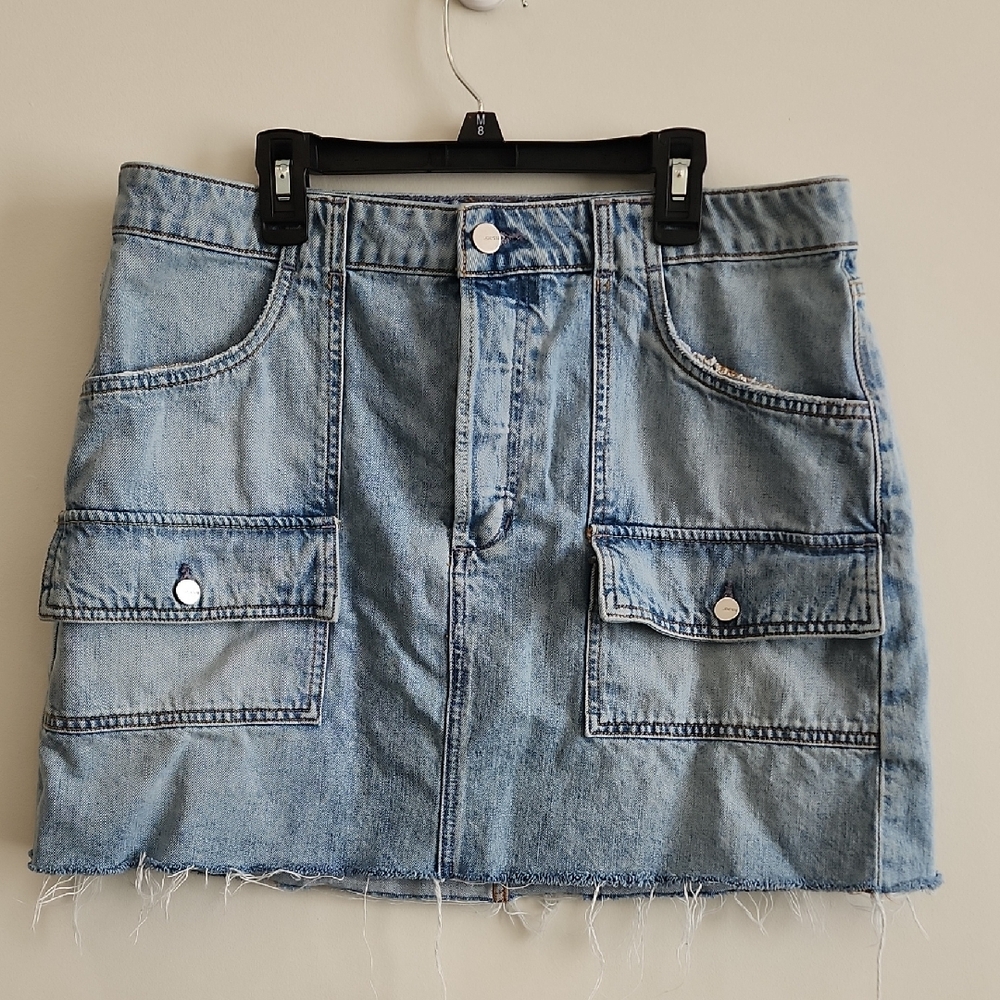 🔥2/$20 - Joe's Jeans Light Blue Denim Skirt